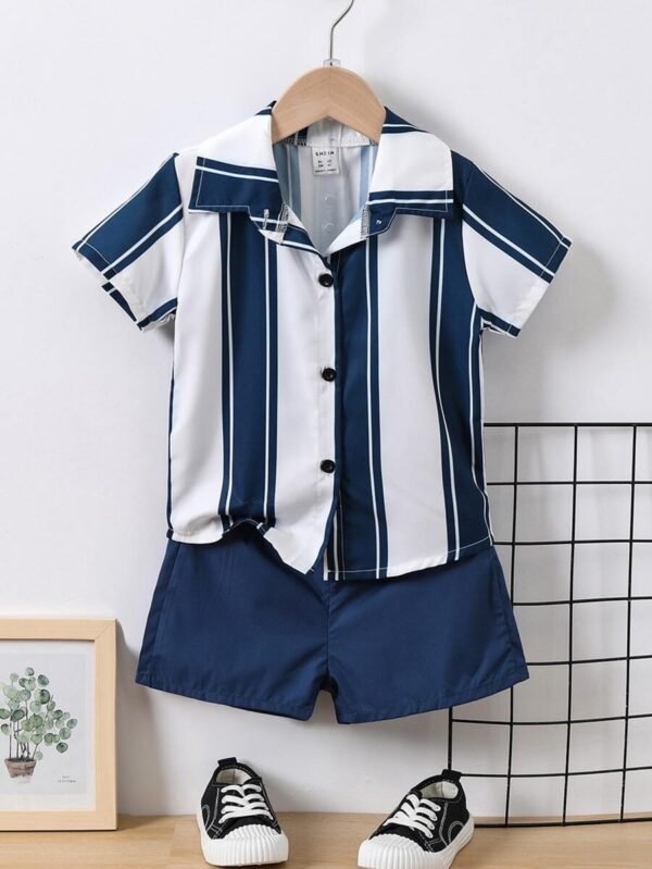 Camisa Y Pantalones Cortos De Rayas Para Niño