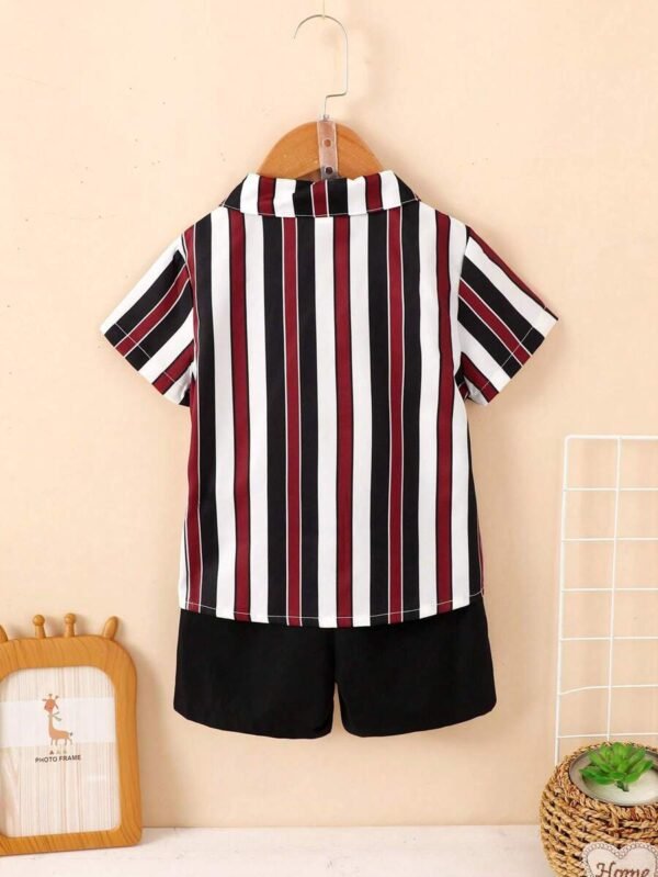 Camisa & Shorts con estampado de rayas para niños - Imagen 3