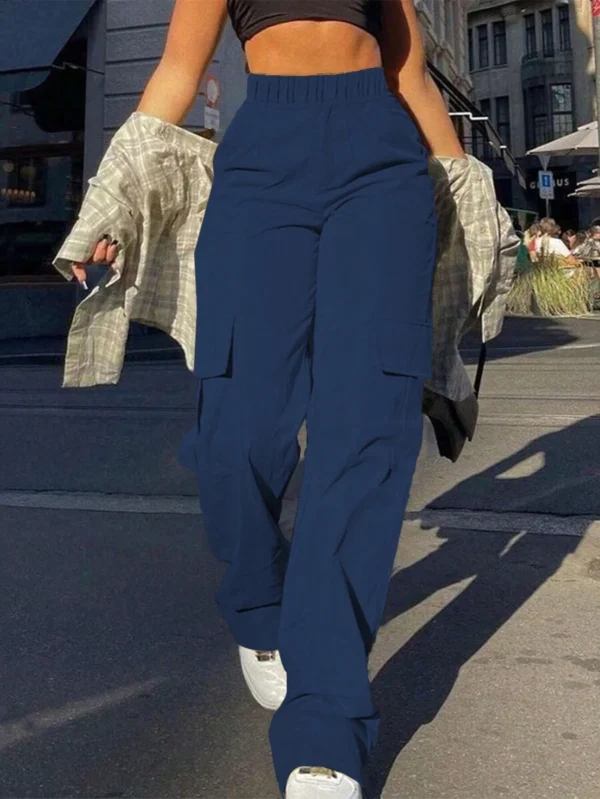 Pantalón cargo holgado y de pierna ancha de estilo casual