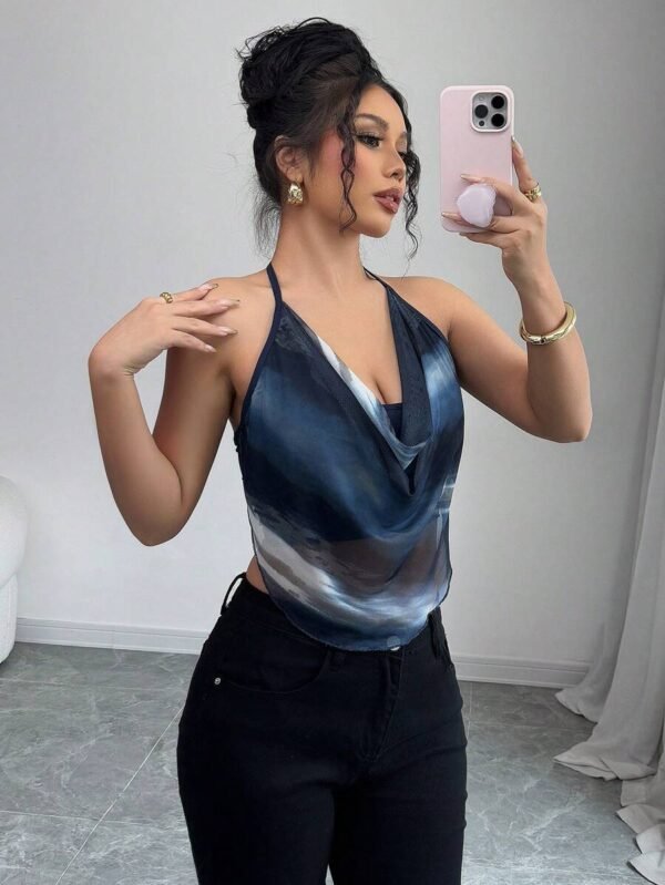 Top con tirantes y cuello drapeado con estampado de teñido anudado