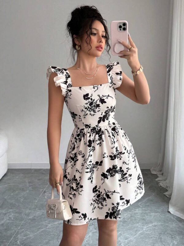 Vestido de estilo bohemio con estampado floral y mangas cortas