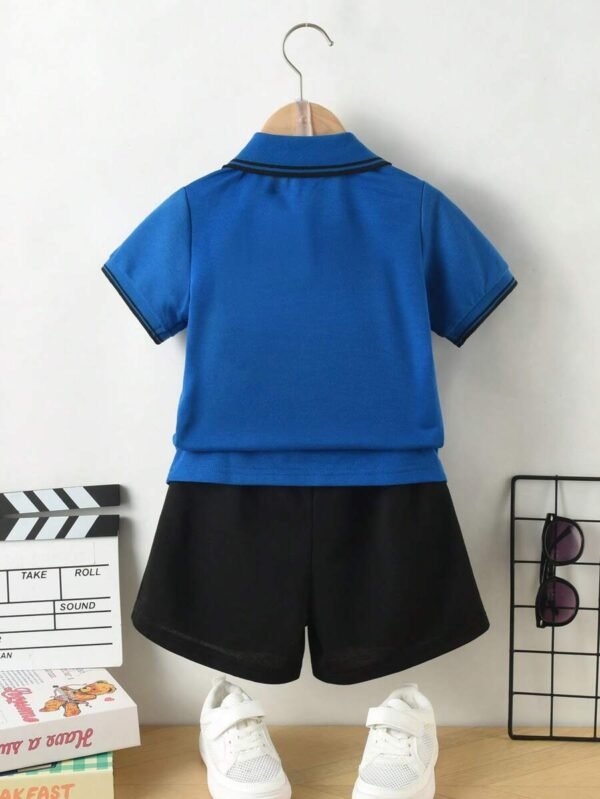 Polo de manga corta para niño con bordado de contraste - Imagen 3