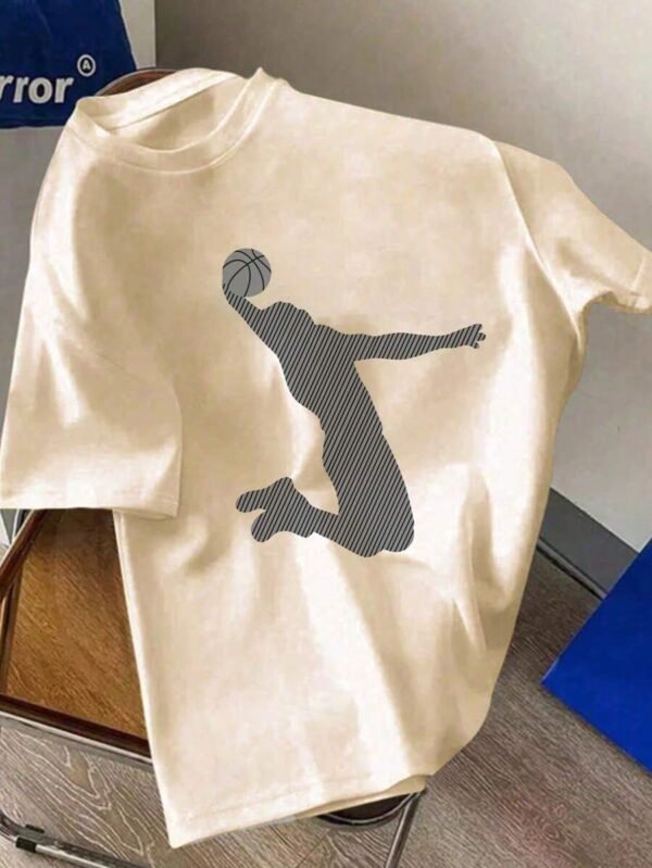 Camiseta de manga corta y cuello redondo con estampado de baloncesto