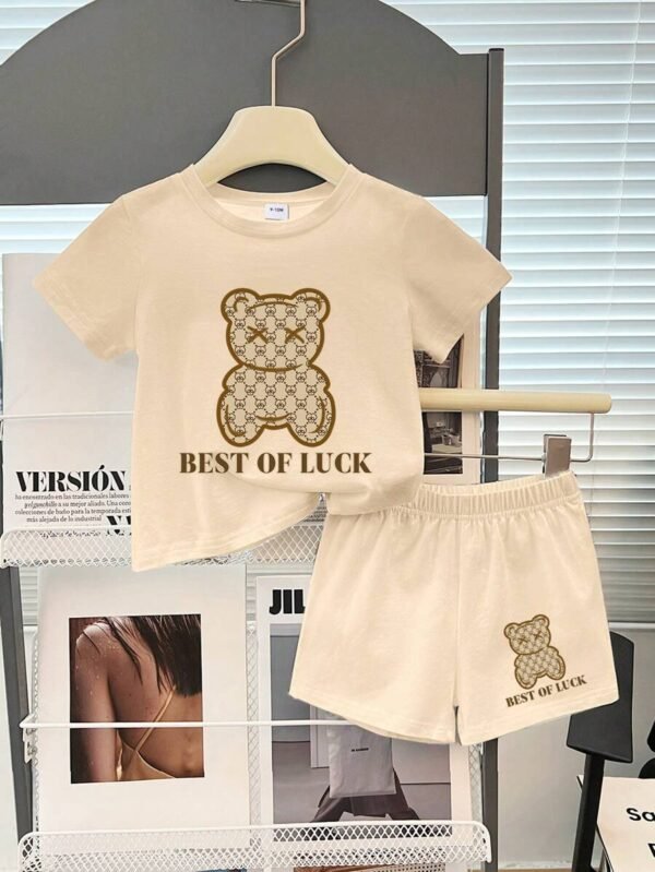 Camiseta de manga corta con estampado de letras y pantalones cortos - Imagen 2