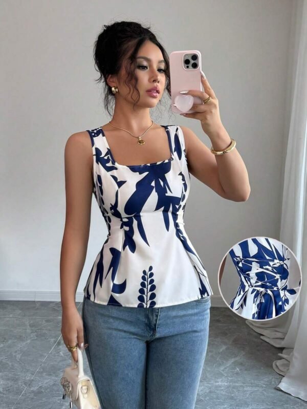 Blusa de mujer sin mangas con cuello sin cuello