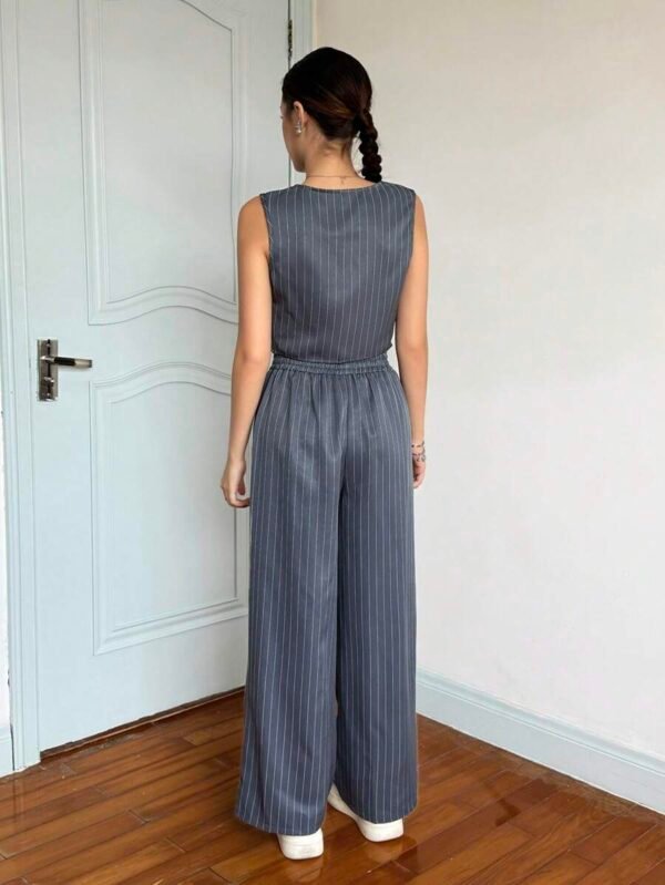 Conjunto de top sin mangas de cuello en V minimalista y cómodo con pantalones - Imagen 3