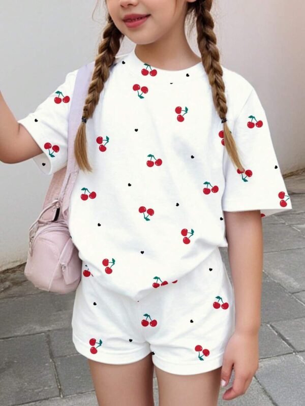 Conjunto informal de 2 piezas con estampado de cerezas en forma de corazón