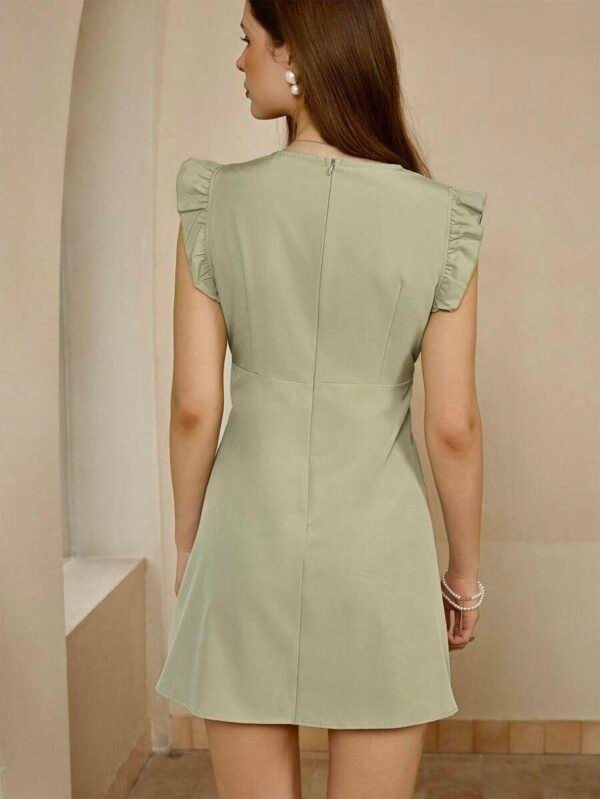 Vestido corto de mujer de unicolor con manga de tapeta y escote en V - Imagen 3