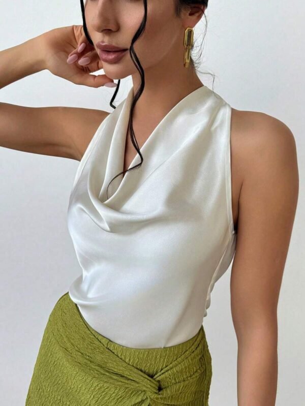 Blusa de mujer con cuello de lazo en color albaricoque - Imagen 2