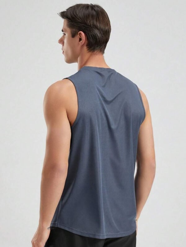 Top casual para fitness y running - Imagen 3