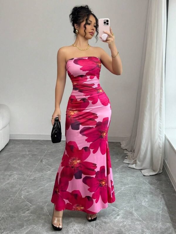 Vestido ajustado con estampado floral y bandeau para mujer