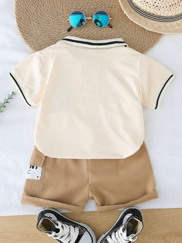 Conjunto de pantalones cortos y camisa de manga corta con estampado - Imagen 3