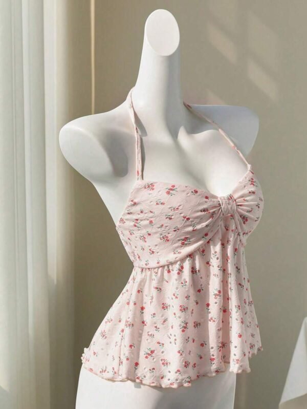 Blusa tipo camiseta sin mangas con cuello en V hueco