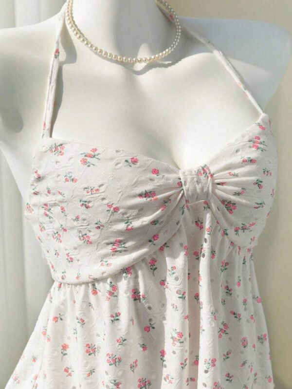 Blusa acortada con escote en V hueco y espalda descubierta - Imagen 2