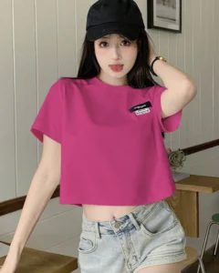 Camiseta de manga corta y longitud corta para mujer