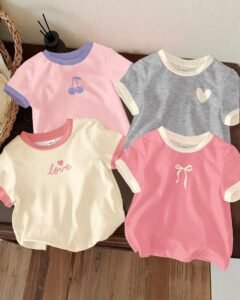 Camisetas de manga corta de cuello redondo con estampado