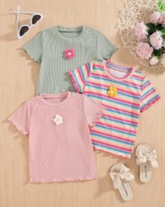 Camiseta floral de manga corta acanalado informal