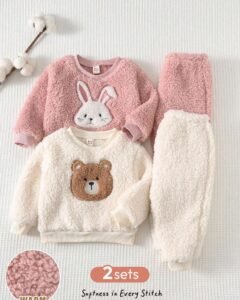 Sudadera de cuello redondo y pantalones de cintura elástica con estampado