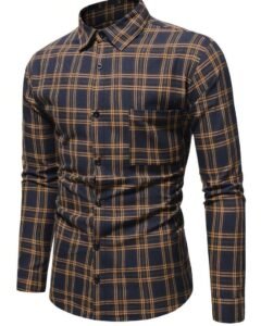 Camisa con estampado a cuadros y manga larga suelta