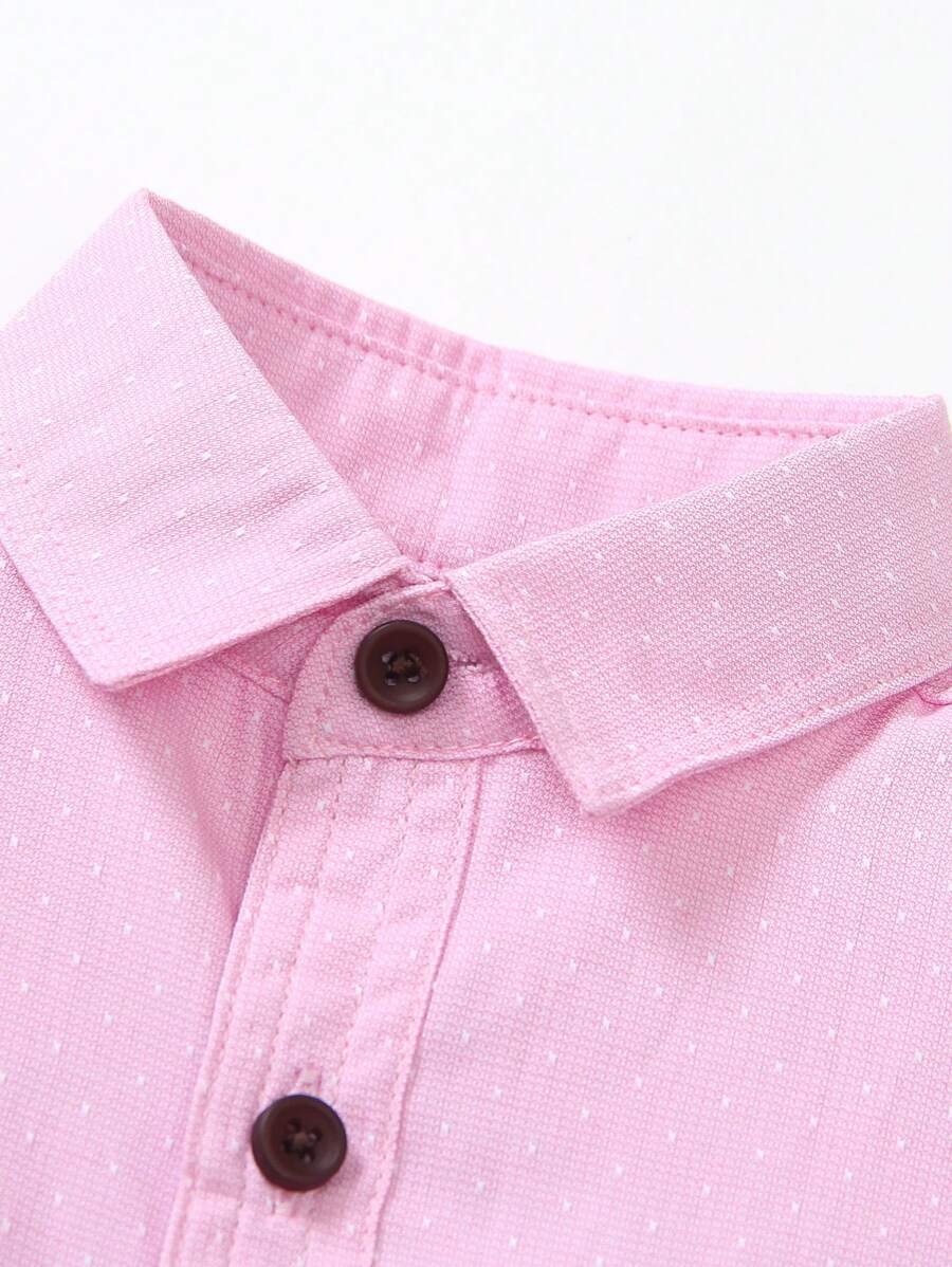 Camisa casual para niño pequeño con bolsillo único - Imagen 2