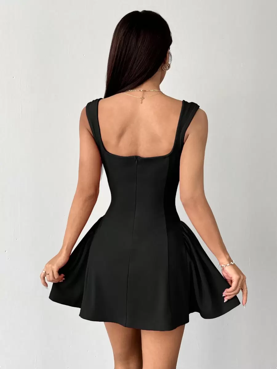 Vestido mini, con cuello cuadrado elegante y cintura de gota - Imagen 3