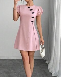 Vestido corto con mangas cortas y decoración de botones de estilo chino retro