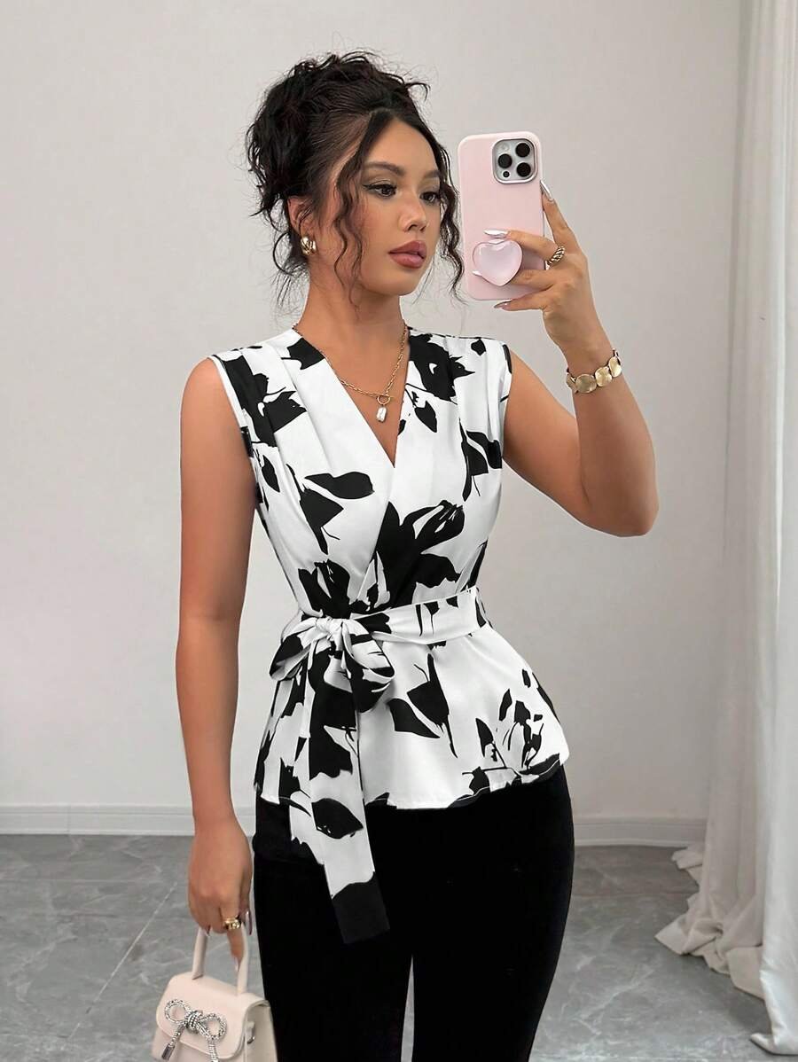 Blusa sin mangas con estampado floral elegante