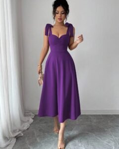 Vestido elegante y romántico con lazo en la cintura