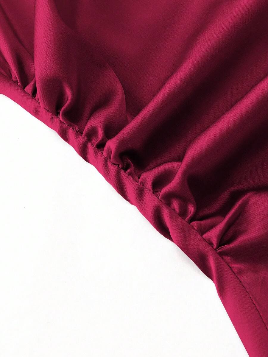 Blusa de satén de unicolor con pliegues y lazo en la cintura - Imagen 2