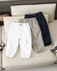 Pantalones casuales con bolsillo y cintura elástica para bebé