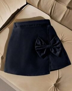 Falda negra elegante con volantes y lazo para niñas