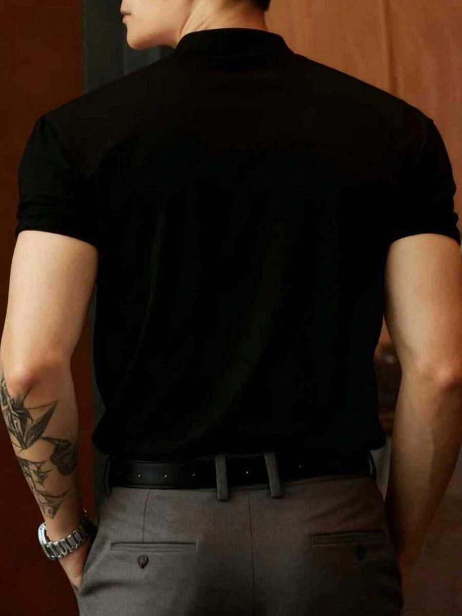 Camiseta de manga corta de cuello alto de unicolor casual y versátil - Imagen 3