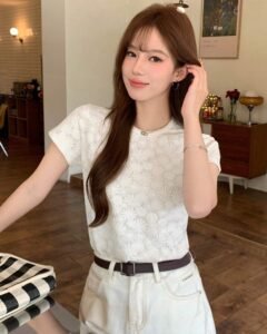 Camiseta de mujer de ajuste ligeramente holgado de tela texturizada