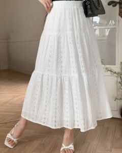 Falda con volantes texturizados blancos, para vacaciones