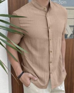 Camisa casual de manga corta de un solo pecho de unicolor y textura
