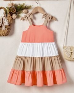 Vestido con diseño de bloques y dobladillo con volantes en capas