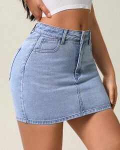 Falda vaquera mini slim fit lavada para mujer en verano