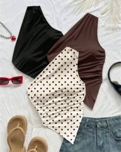 Blusa de mujer con escote asimétrico fruncido sin mangas