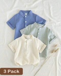 Camisas de manga corta tejidas suaves con cuello medio abierto y botones