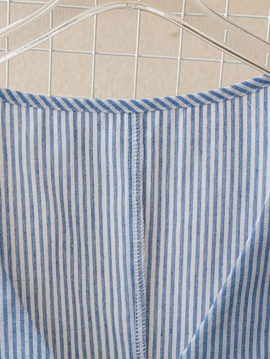 Blusa casual de cuello en V de una sola hilera con rayas y sin mangas - Imagen 2