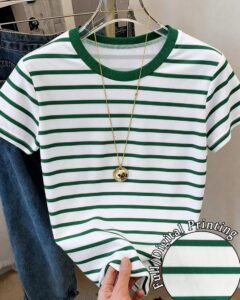 Camiseta casual de mujer de cuello redondo y manga corta a rayas