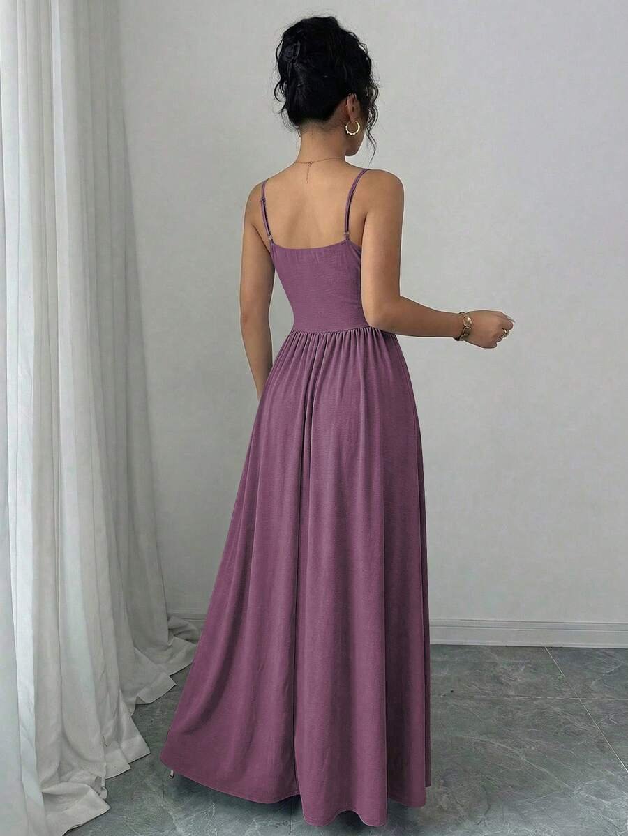 Vestido elegante y romántico de mujer con tirantes de espagueti - Imagen 3