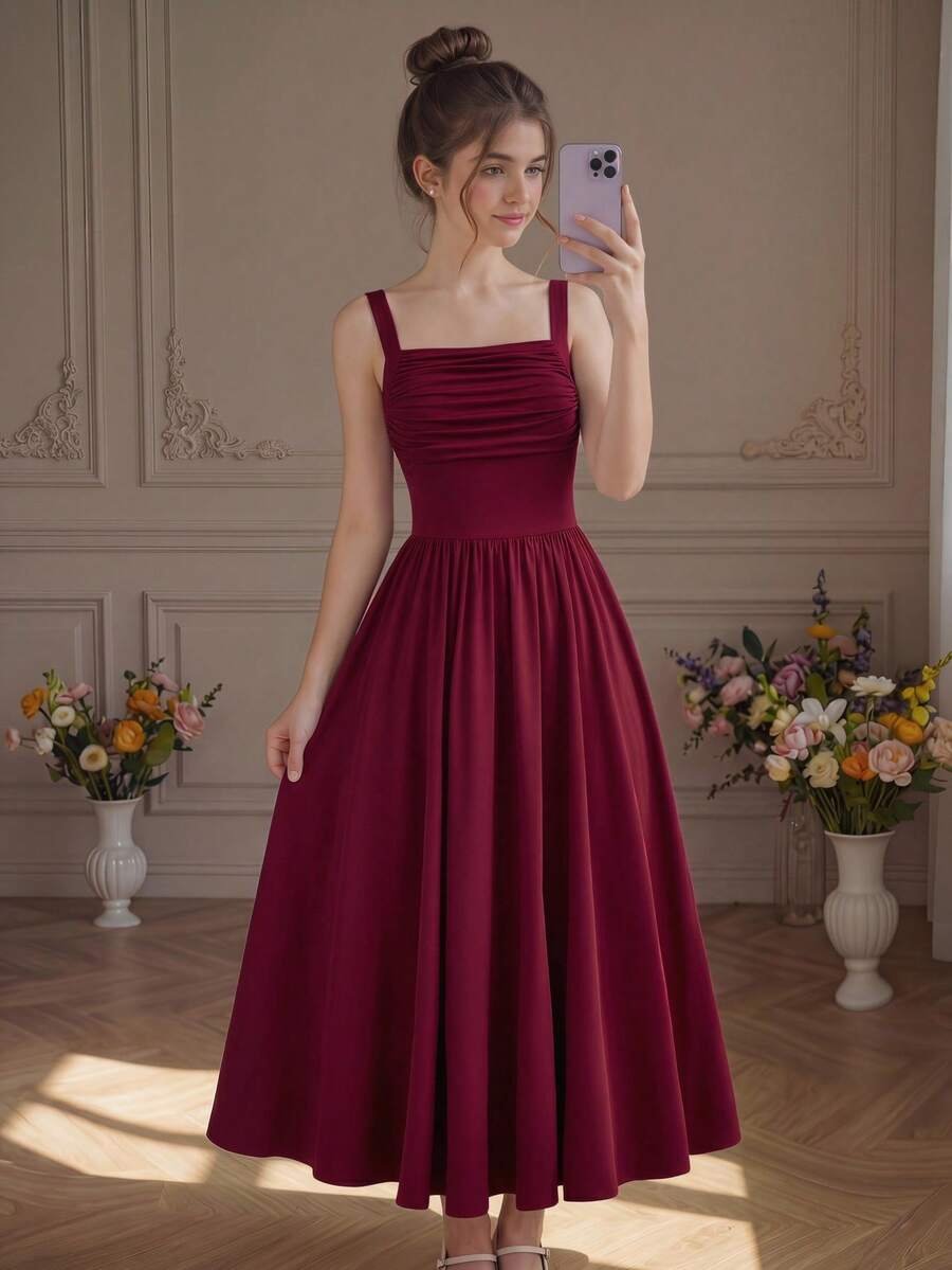 Vestido elegante de punto burdeos con cuello cuadrado y vuelo