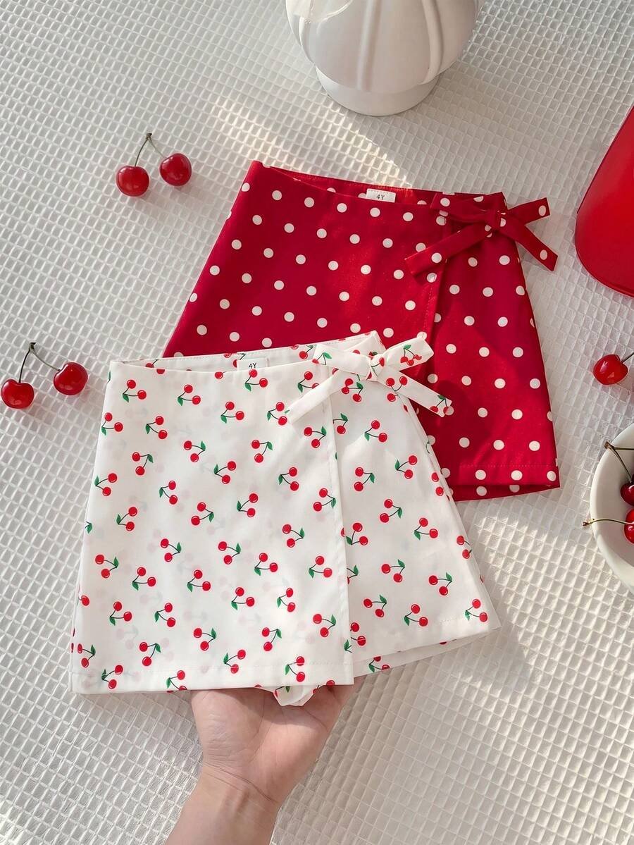 falda-pantalón con estampado de cerezas y puntos