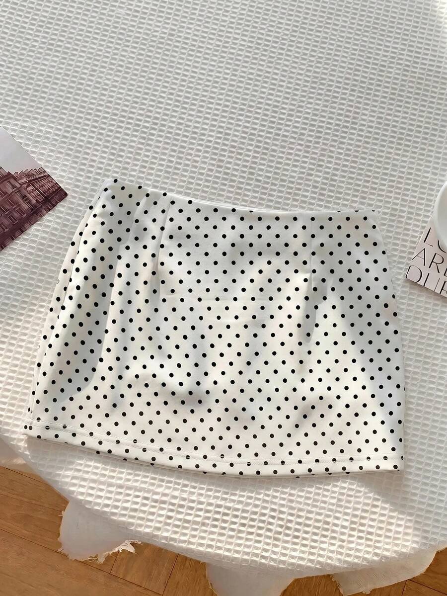Falda con lunares linda con pantalones cortos incorporados para niña - Imagen 3