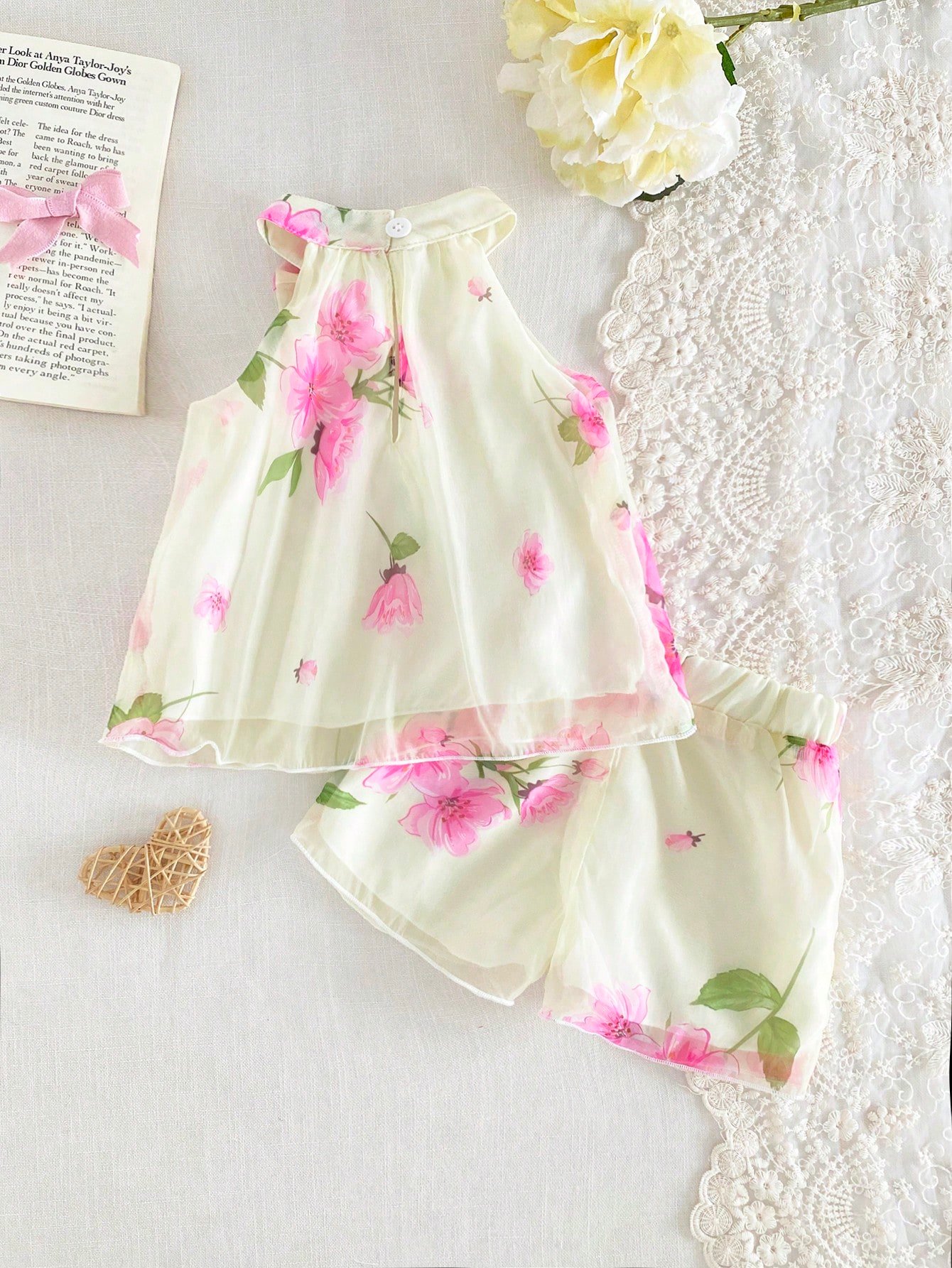 Conjunto de parte superior de tirantes finos y pantalones de cintura elástica - Imagen 3
