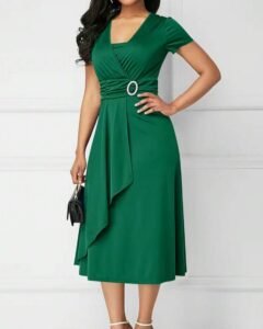 Vestido midi de cintura alta y escote en V asimétrico