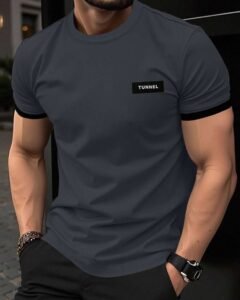 Camiseta casual de manga corta con cuello redondo y ribete de contraste