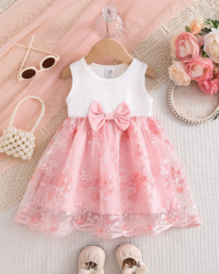 Vestido de manga larga con estampado floral colorido